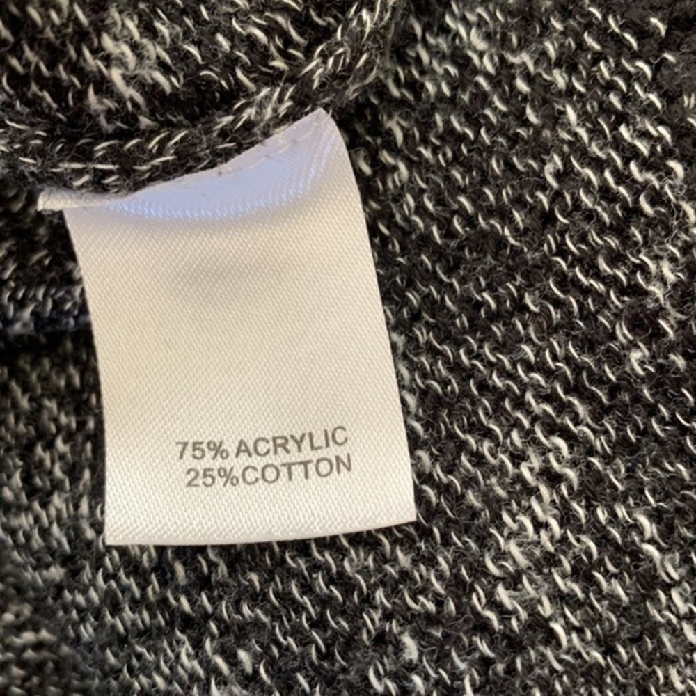 Halogen Women’s Medium Black & Gray Long Sleeve Sweater - Picture 5 of 8